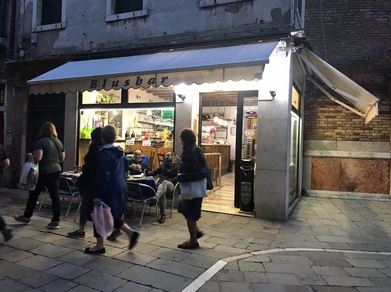 Cicchetteria Blusbar